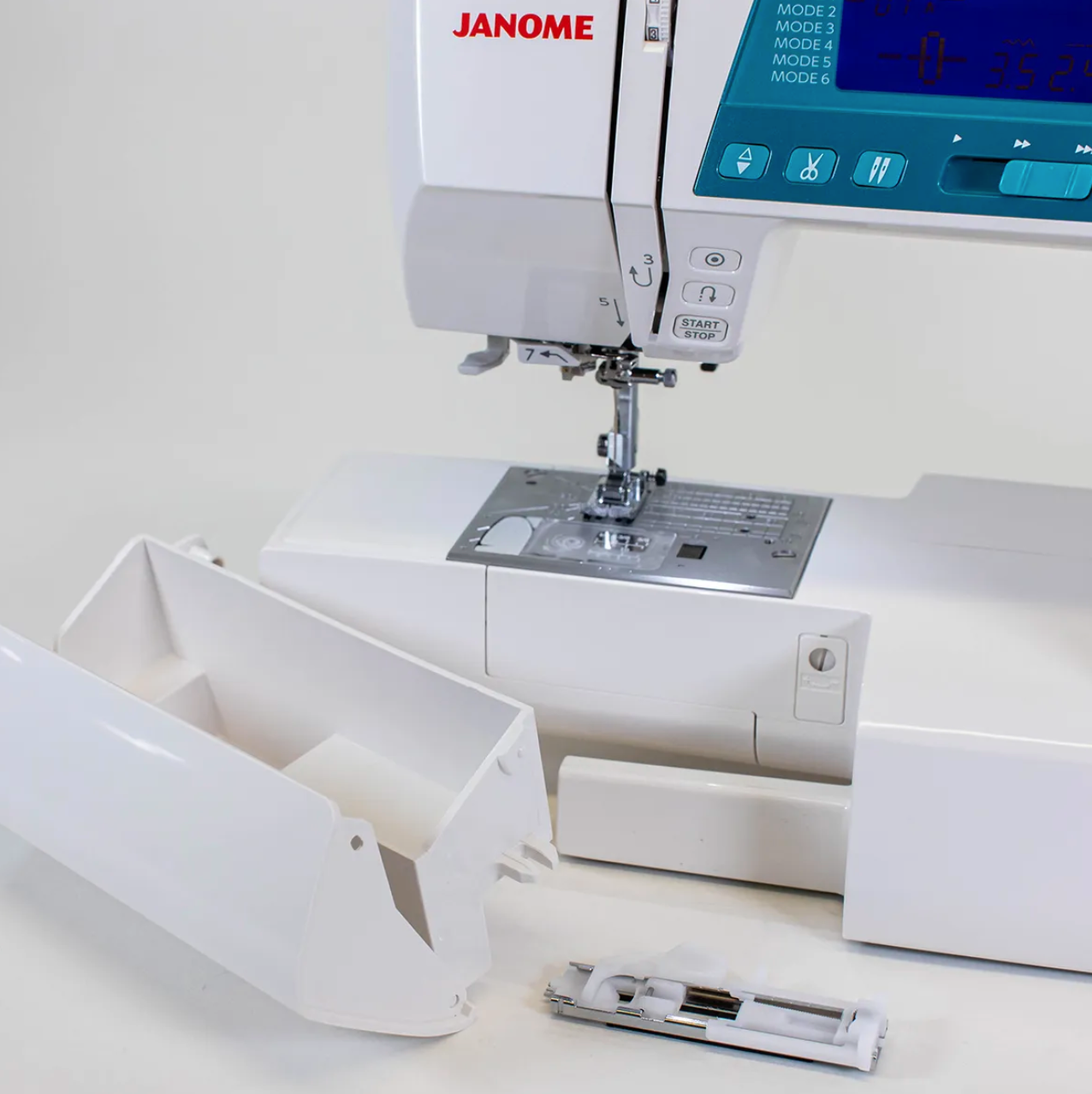 Janome 5270QDC