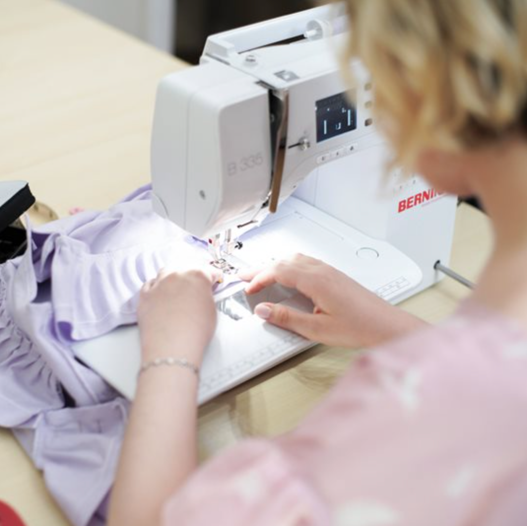 Bernina B335